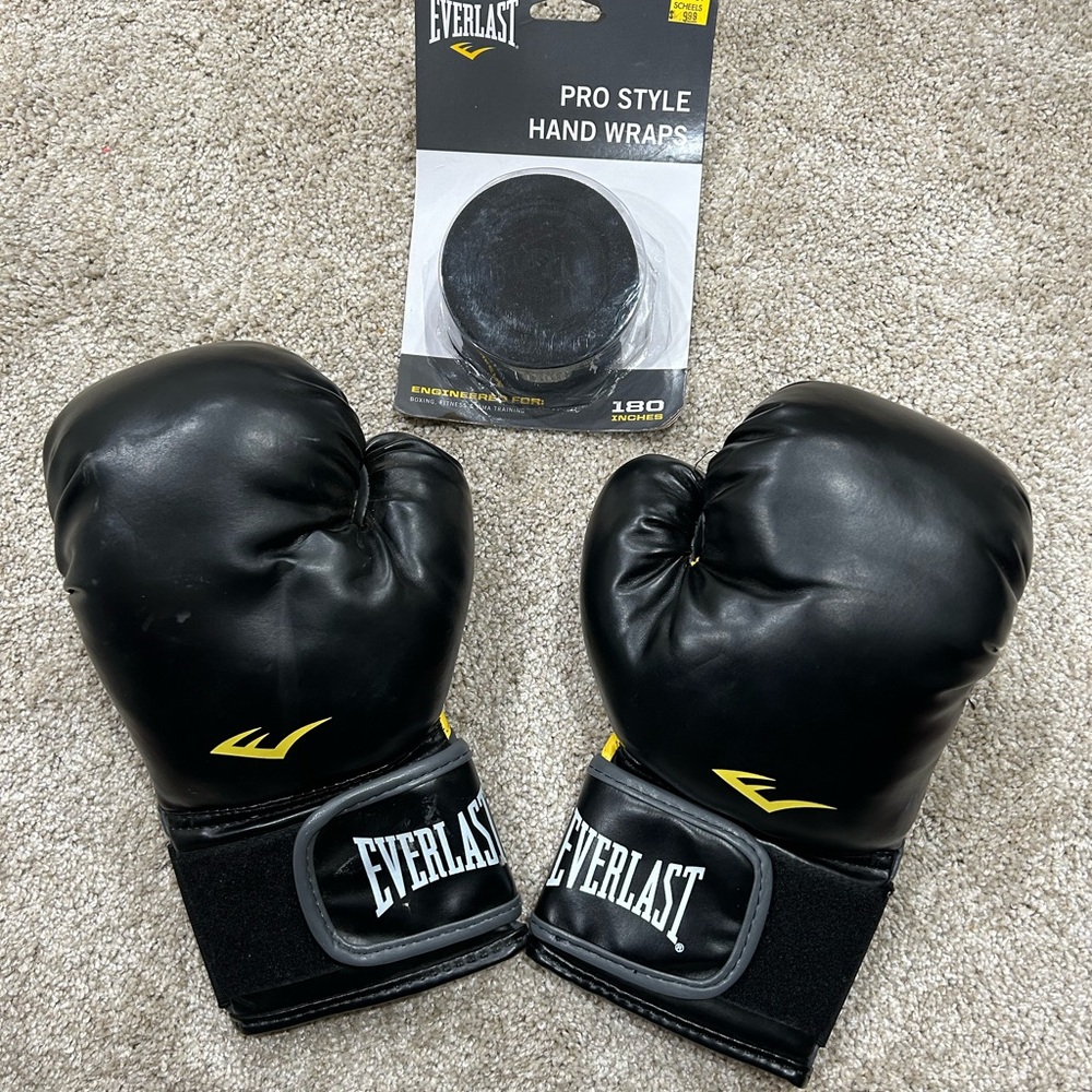Boxing gloves and hand wraps
